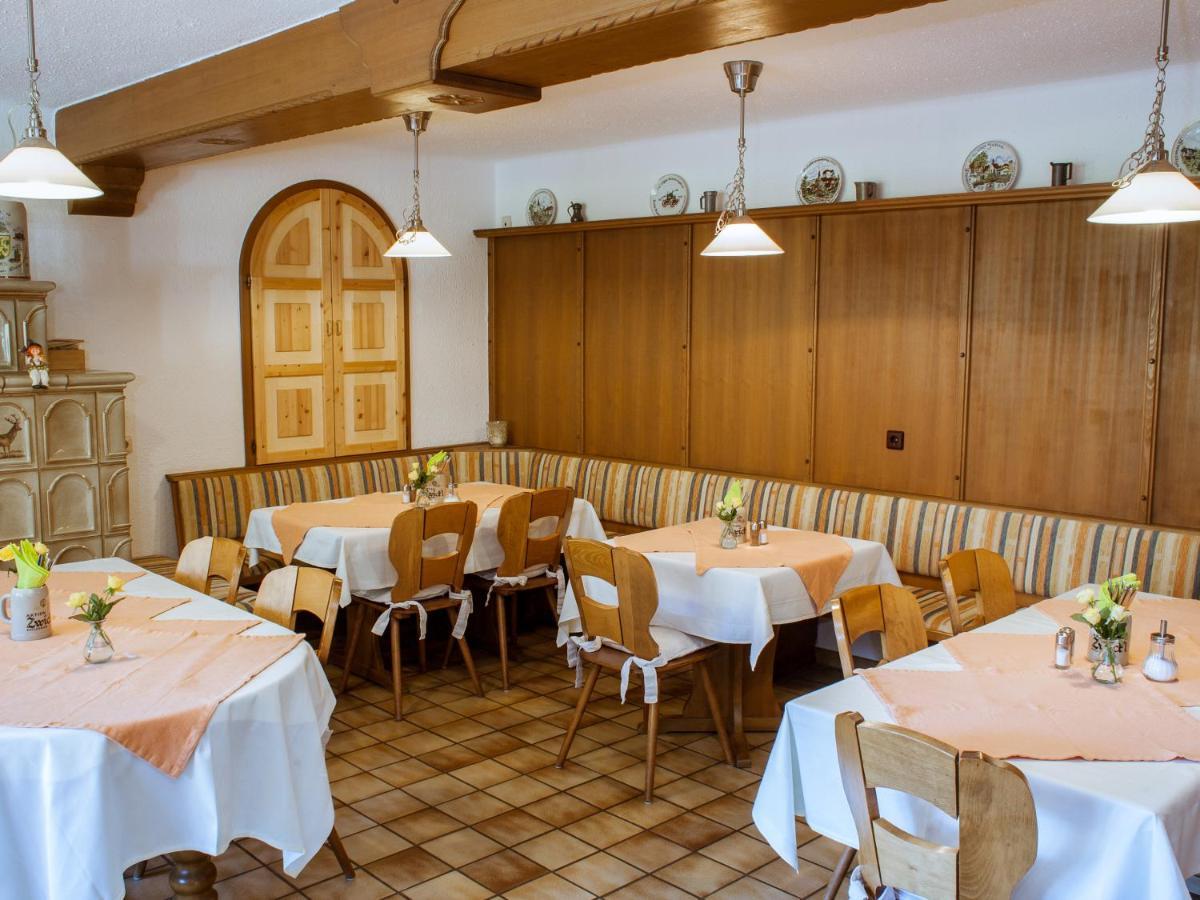 Gasthof Zur Behringersmuhle Hotel Goessweinstein Exterior foto